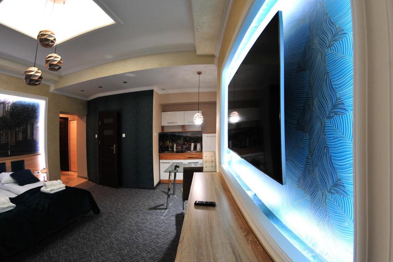 Apartamenty Na Mniszej แชมิตช์ ภายนอก รูปภาพ