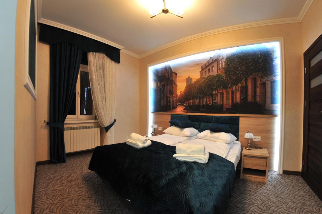 Apartamenty Na Mniszej แชมิตช์ ภายนอก รูปภาพ