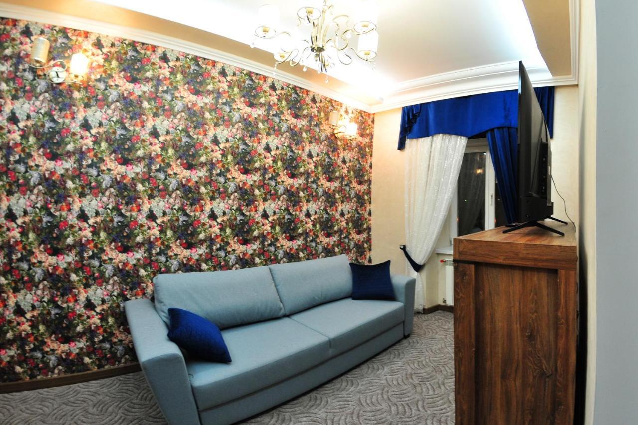 Apartamenty Na Mniszej แชมิตช์ ภายนอก รูปภาพ