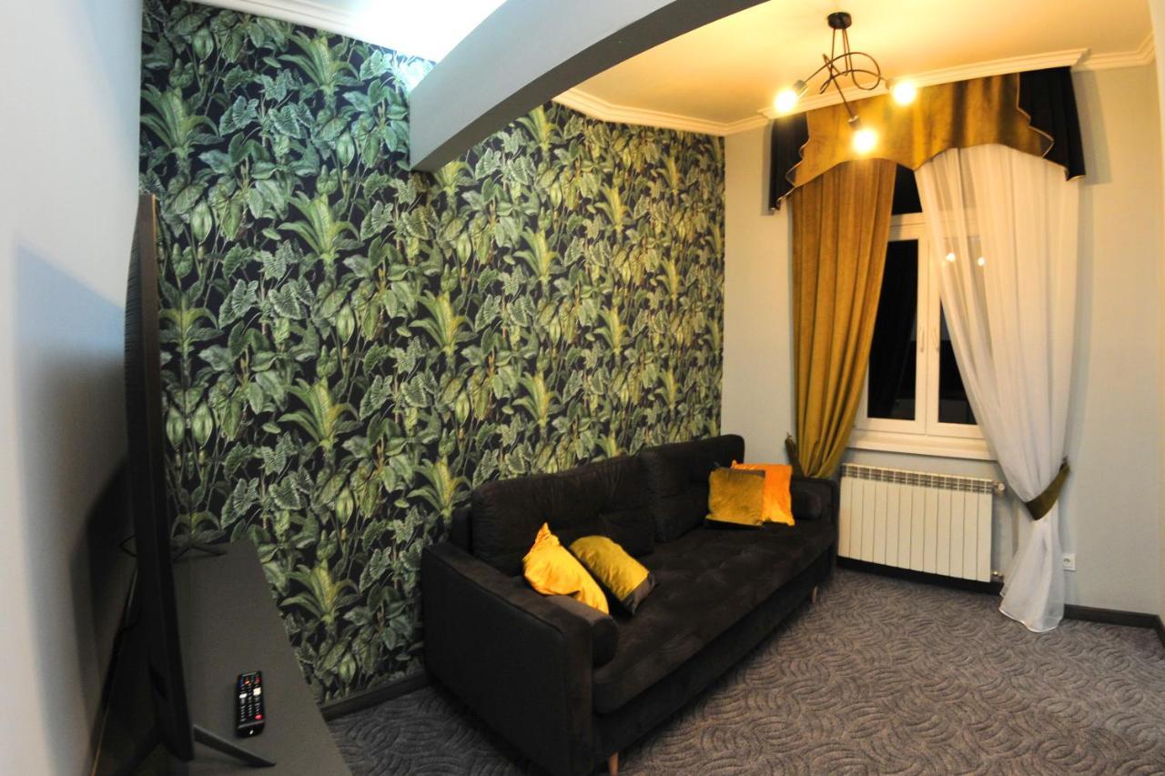 Apartamenty Na Mniszej แชมิตช์ ภายนอก รูปภาพ
