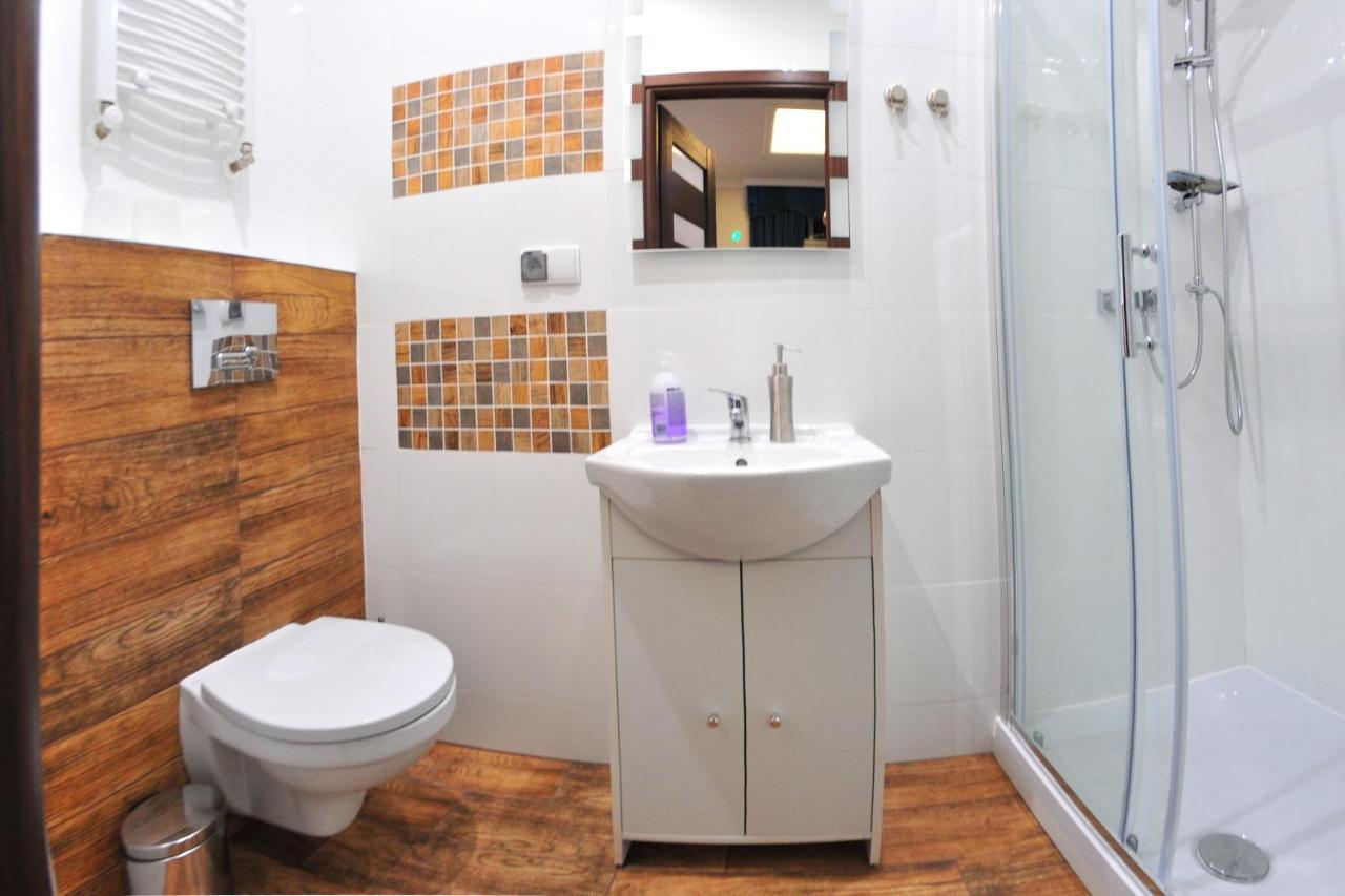 Apartamenty Na Mniszej แชมิตช์ ภายนอก รูปภาพ